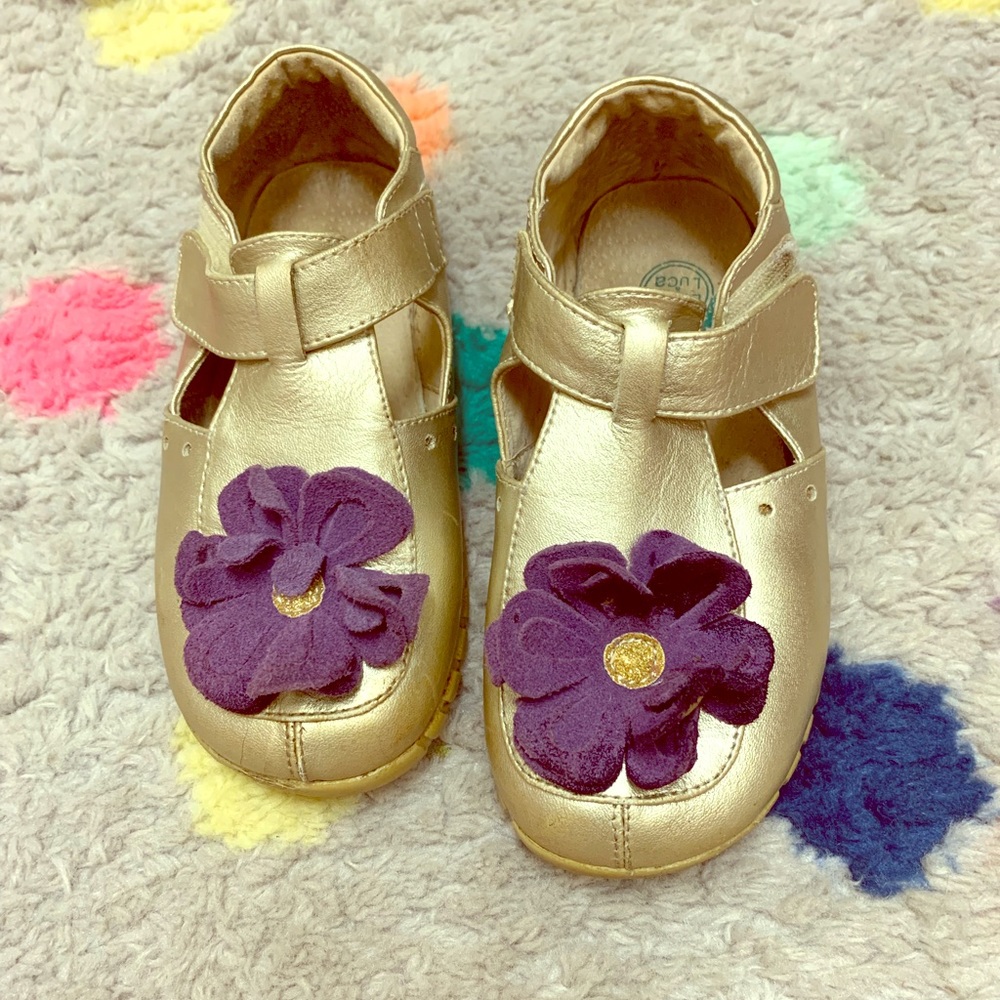 Livie and Luca size 13